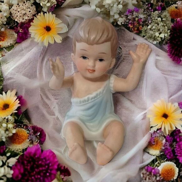 Vintage Piano Baby Bisque Porcelain Figure Blue Boy Arms Up 3.5" Handpainted - Picture 10 of 16